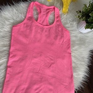 Swiftly tech racerback